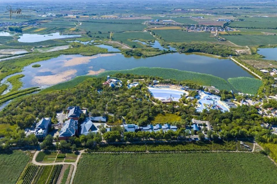 Du's Tourism Resort