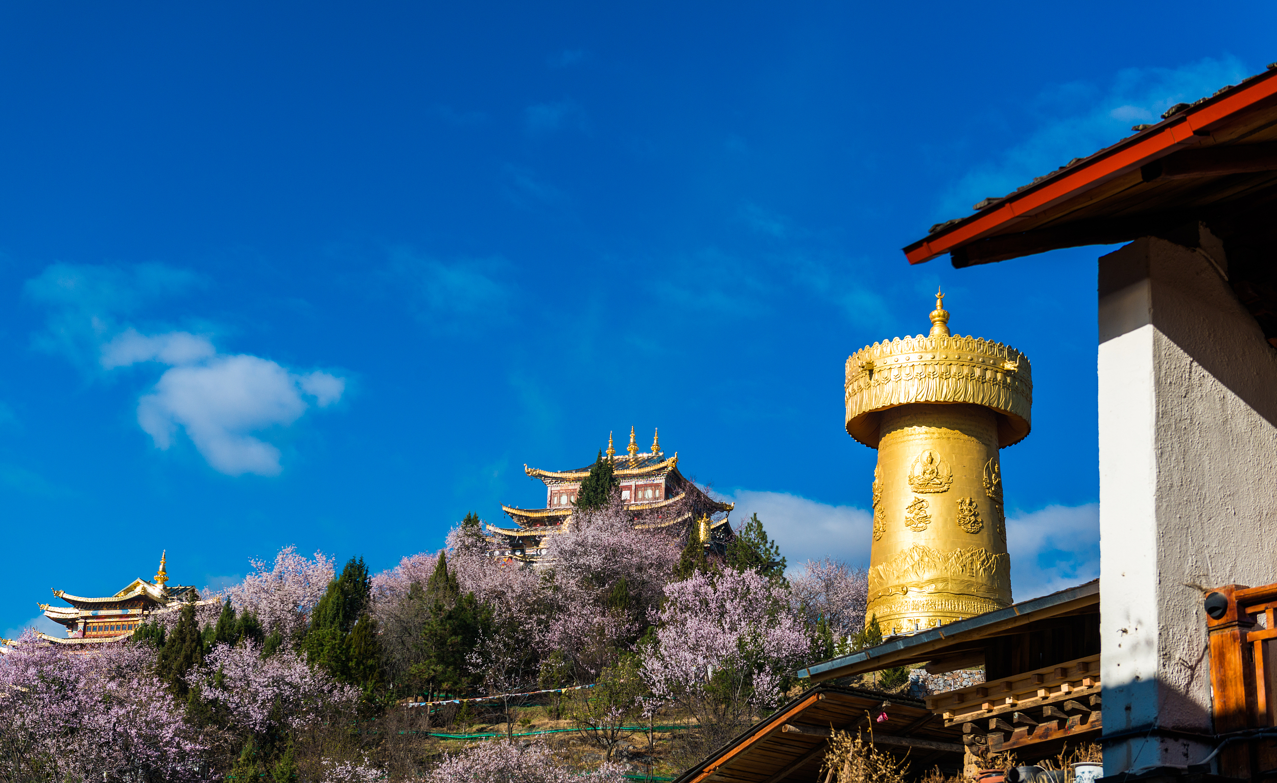 独克宗古城