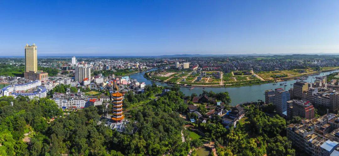 东兴国门景区