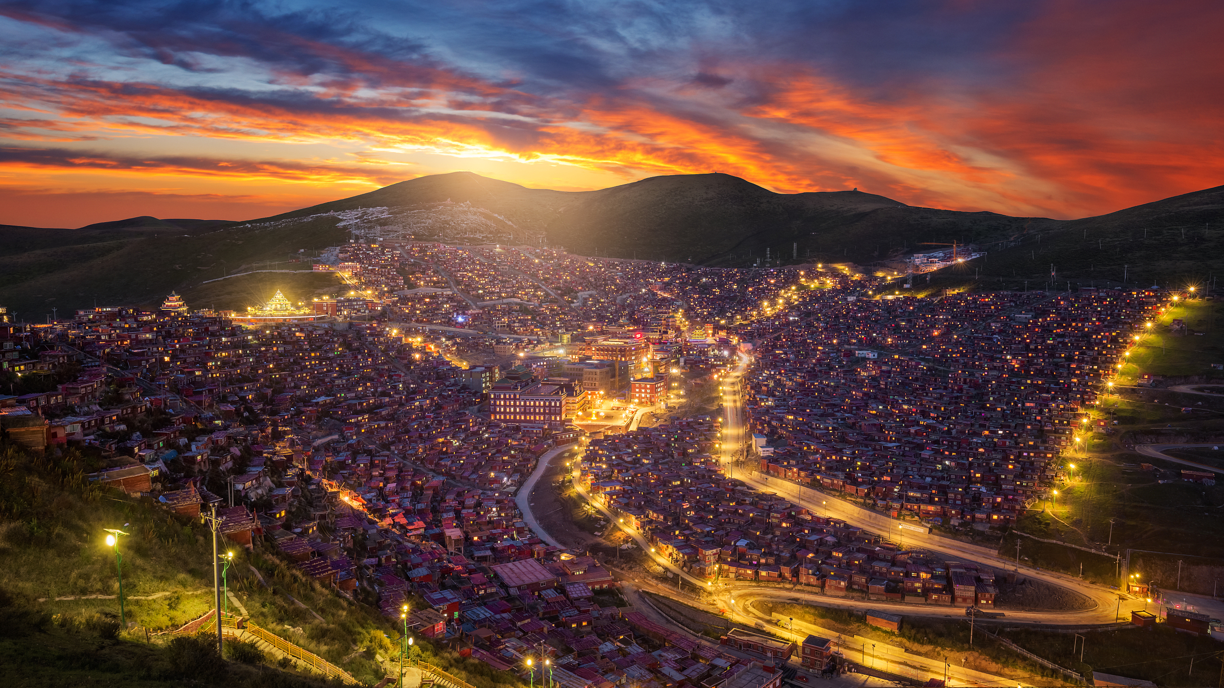 Sertar Larung Gar Buddhist Academy