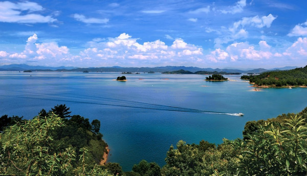 Wanlu Lake