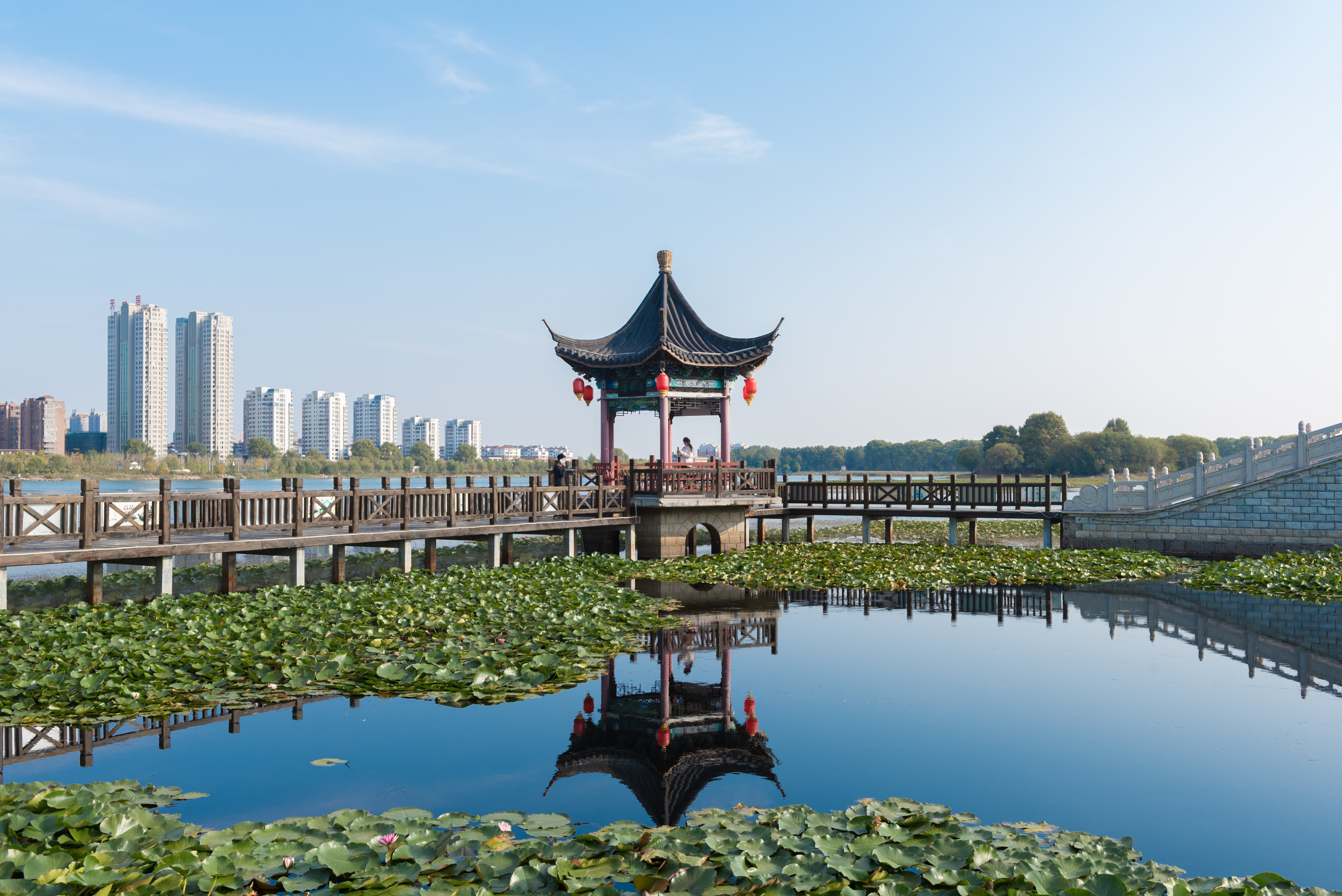 东海西双湖