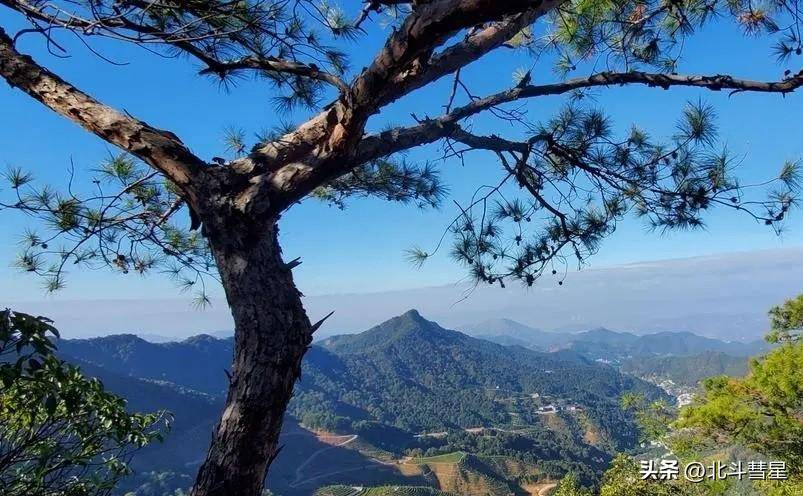Yinna Mountain