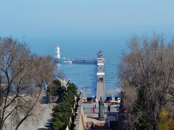 秦皇求仙入海处