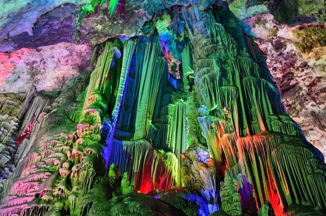Zhashui Karst Cave