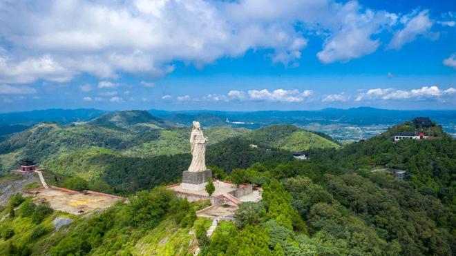 白兆山李白文化旅游区