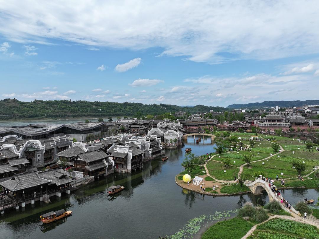 Lizhuang Ancient Town