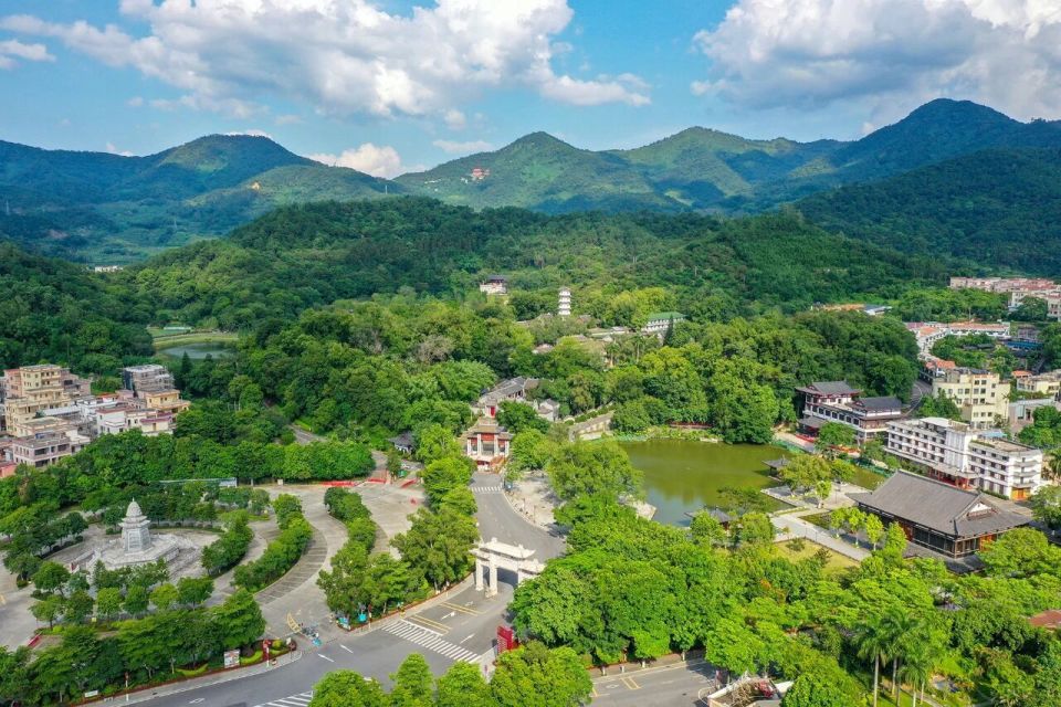 Hometown of the Sixth Patriarch Tourism Resort