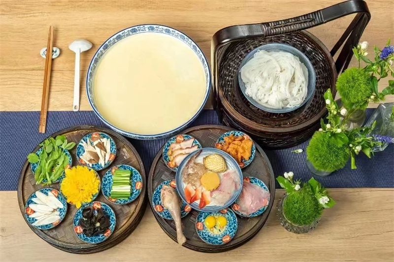 Crossing-the-Bridge Noodles