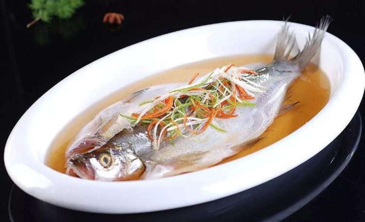 Xingkai Lake Big White Fish