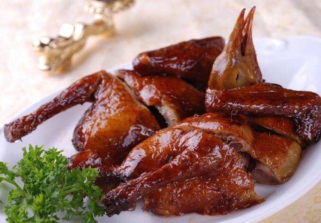 Shiqi Pigeon