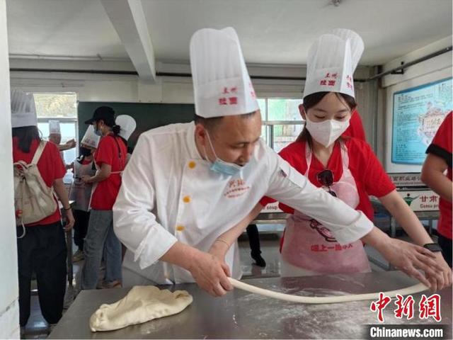 Lanzhou Beef Noodle Making Technique