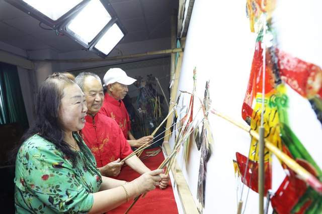 Tangshan Shadow Puppetry