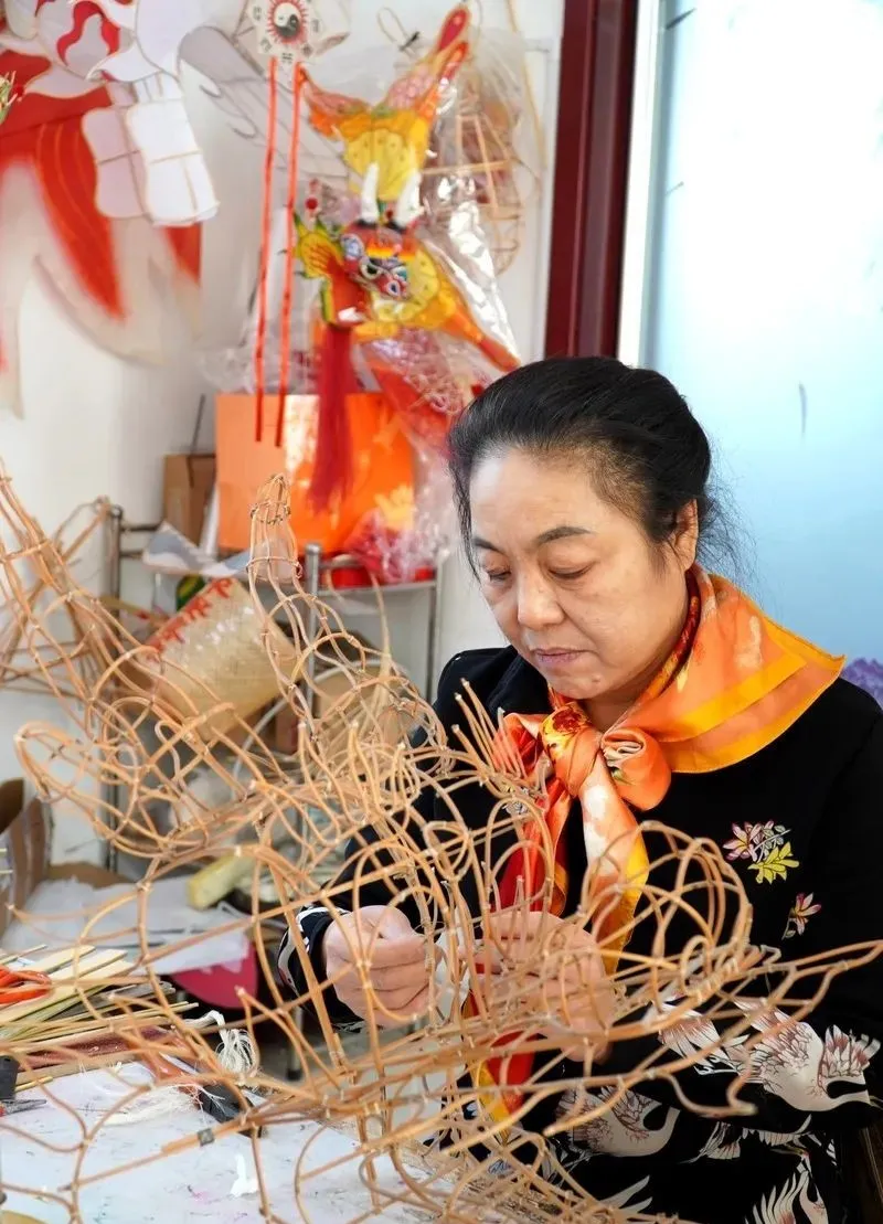 Weifang Kite Making Technique