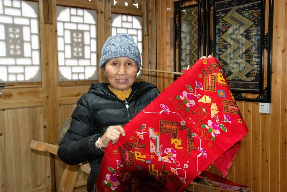 Tujia Brocade