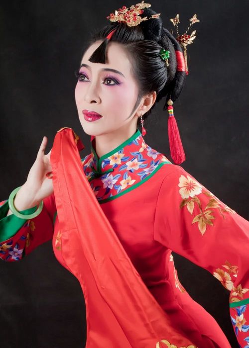 Yuxi Huadeng Opera