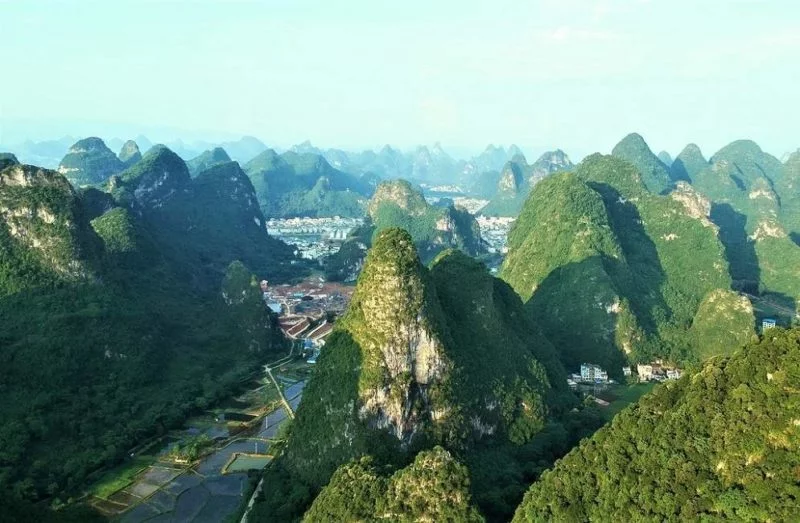 中国南方喀斯特(桂林阳朔)