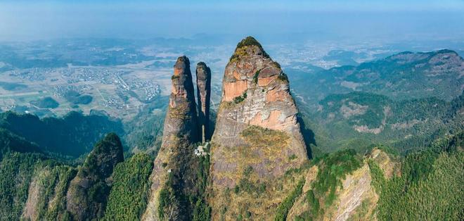 Jianglang Mountain